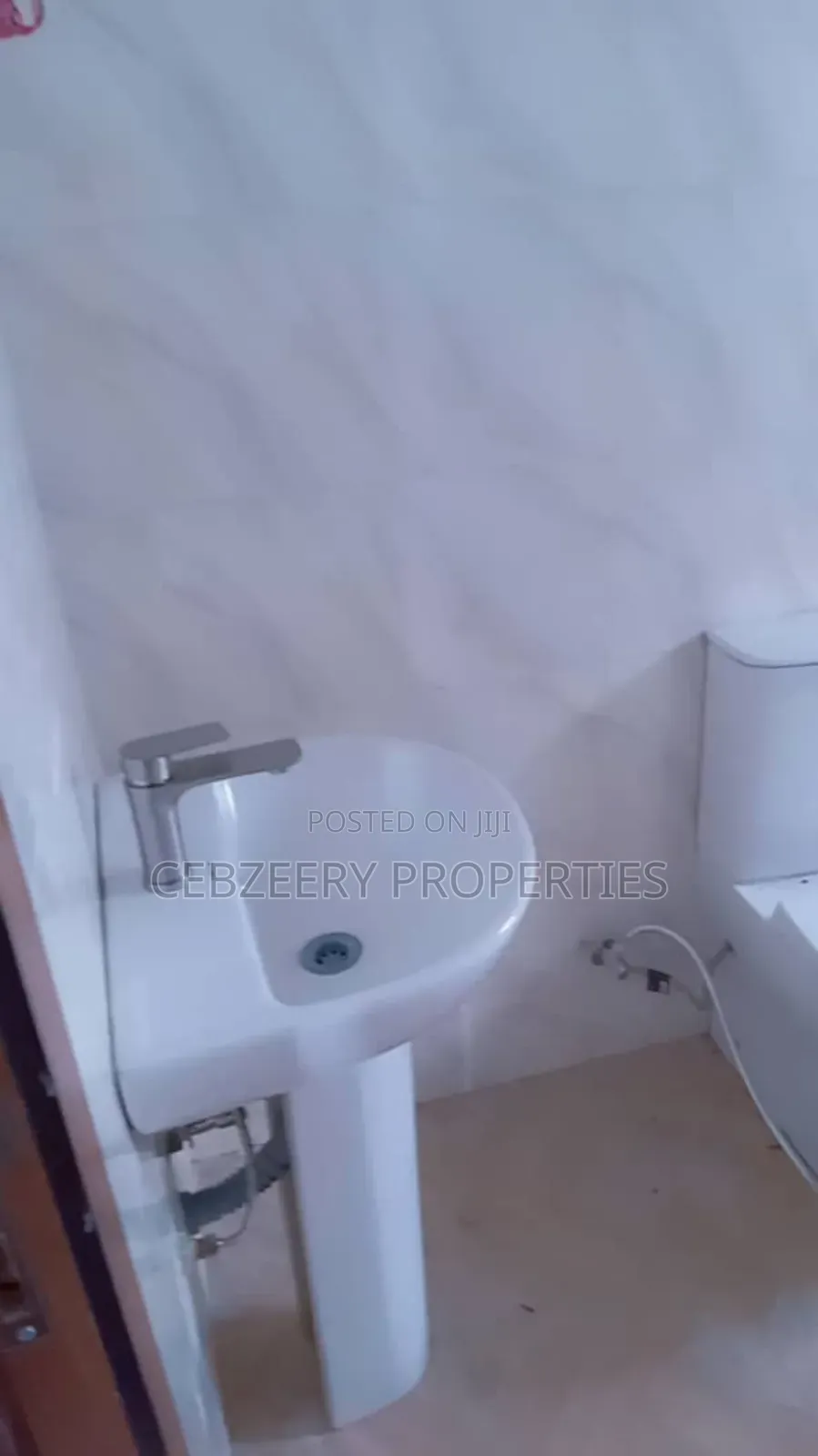 Furnished 4bdrm Duplex in GRA Phase 2 Shangisha for rent