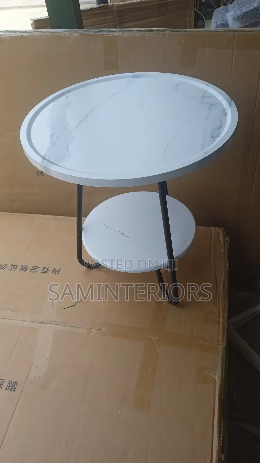 Simple and Affordable Wood Top Side Table With Under.