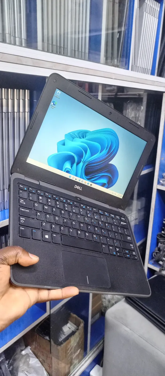 Laptop Dell Latitude 11 3190 8GB Intel SSD 128GB
