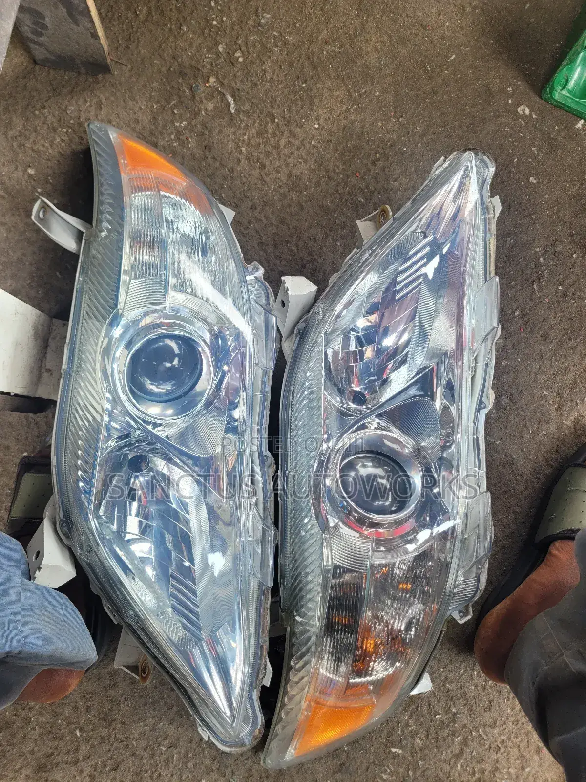 Headlight Toyota Camry 2010