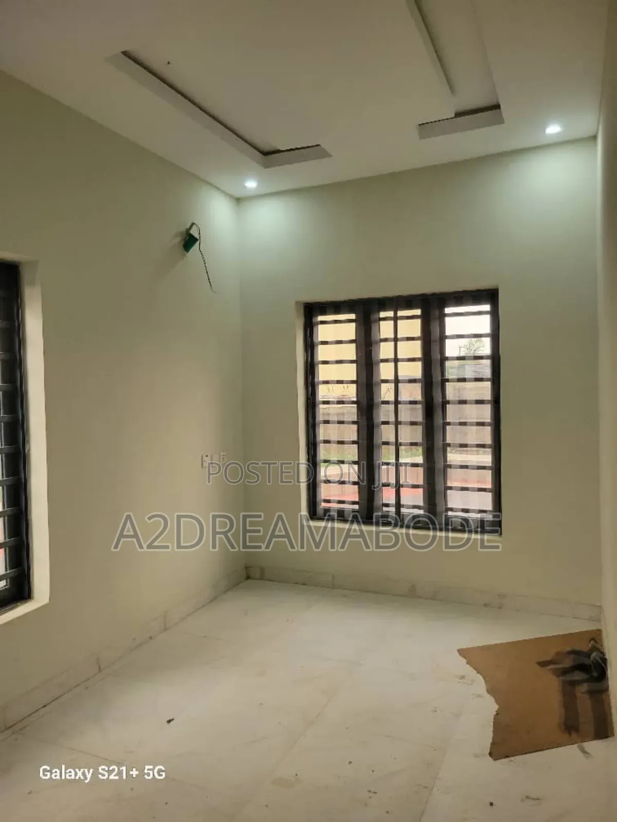 3bdrm Apartment in Opic, Isheri North for rent