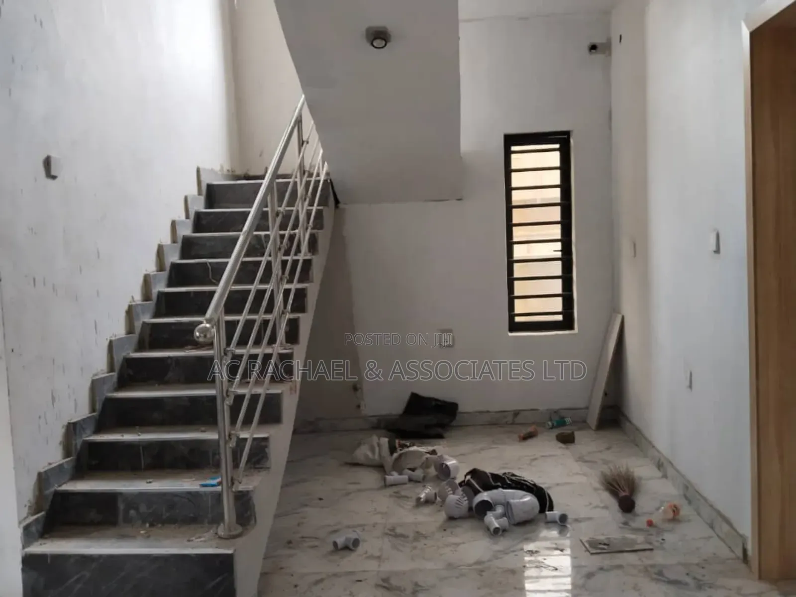 4bdrm Duplex in Greenfield Estate, Ago Palace for sale