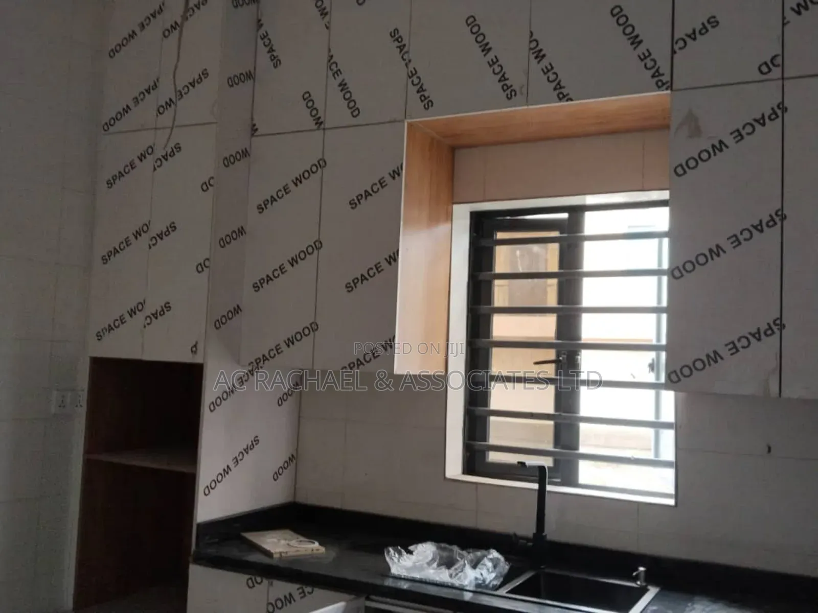 4bdrm Duplex in Greenfield Estate, Ago Palace for sale