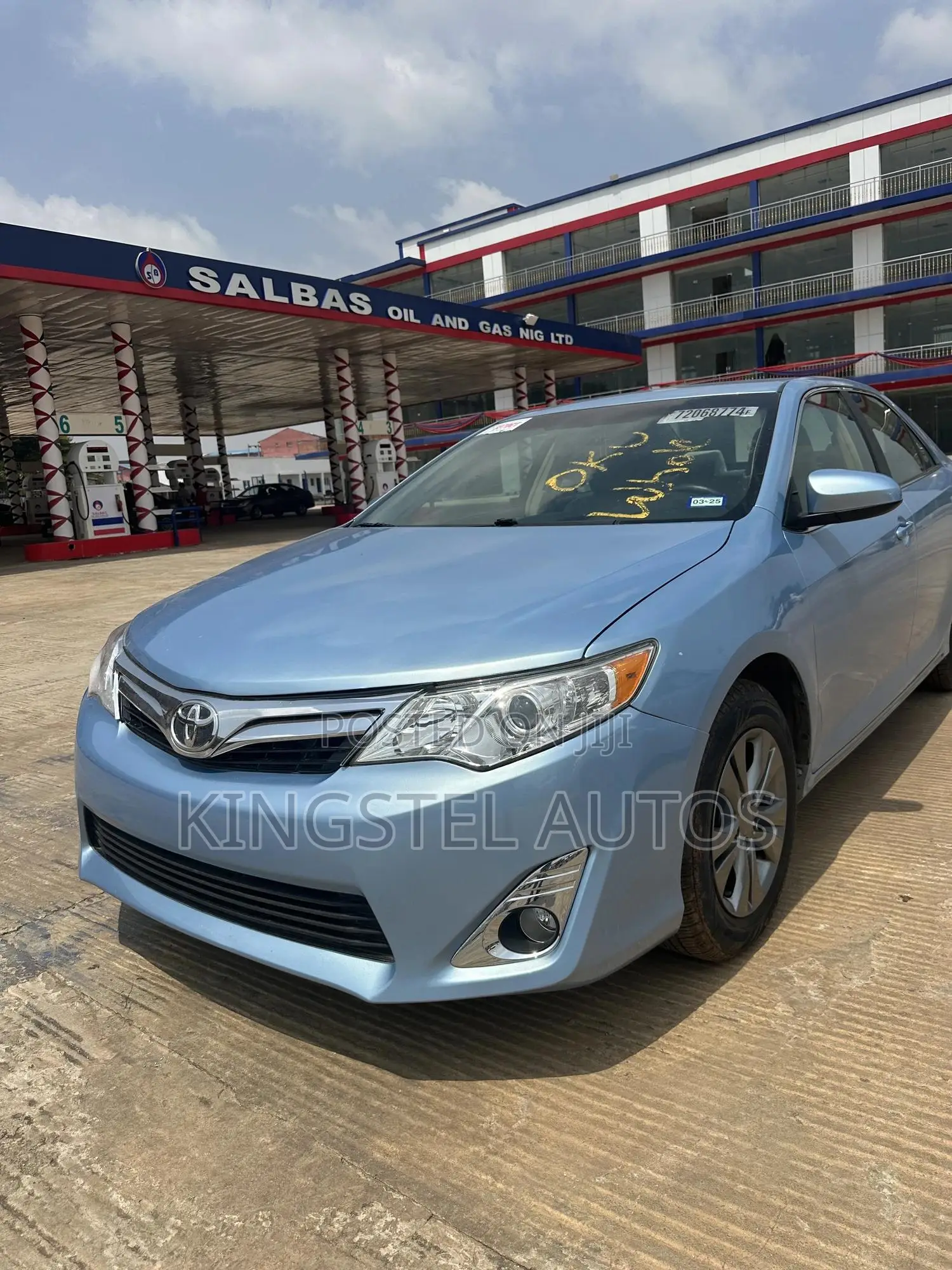 Toyota Camry L 4dr Sedan (2.5L 4cyl 6A) 2012 Blue
