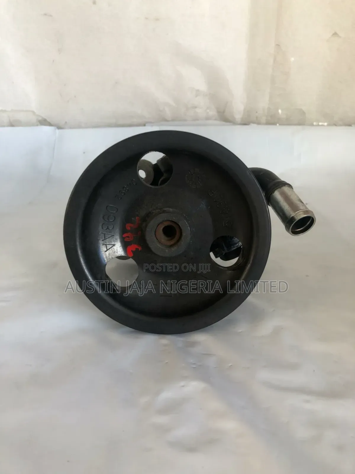 Power Steering Pump For 2005-2010 Dodge Magnum