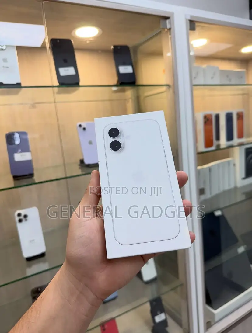 New Apple iPhone 16 Plus 128 GB White