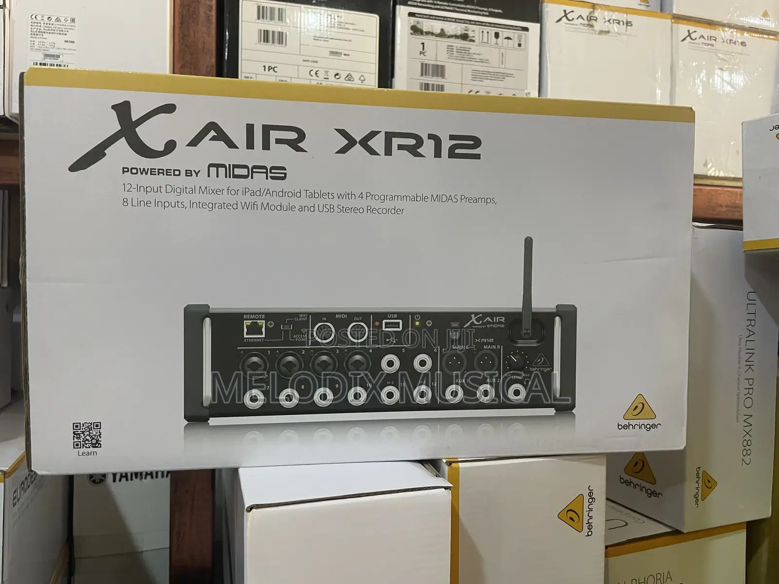 Behringer Xair Xr12 Digital Mixer