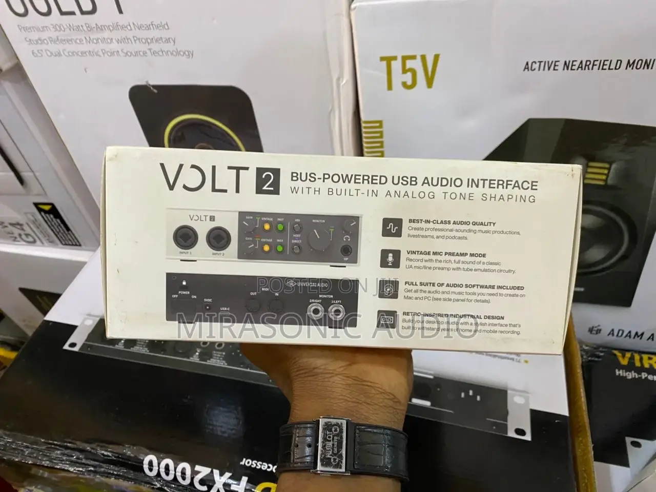 Volt 2 Usb Audio Interface With Built in Analog Tone Shaping