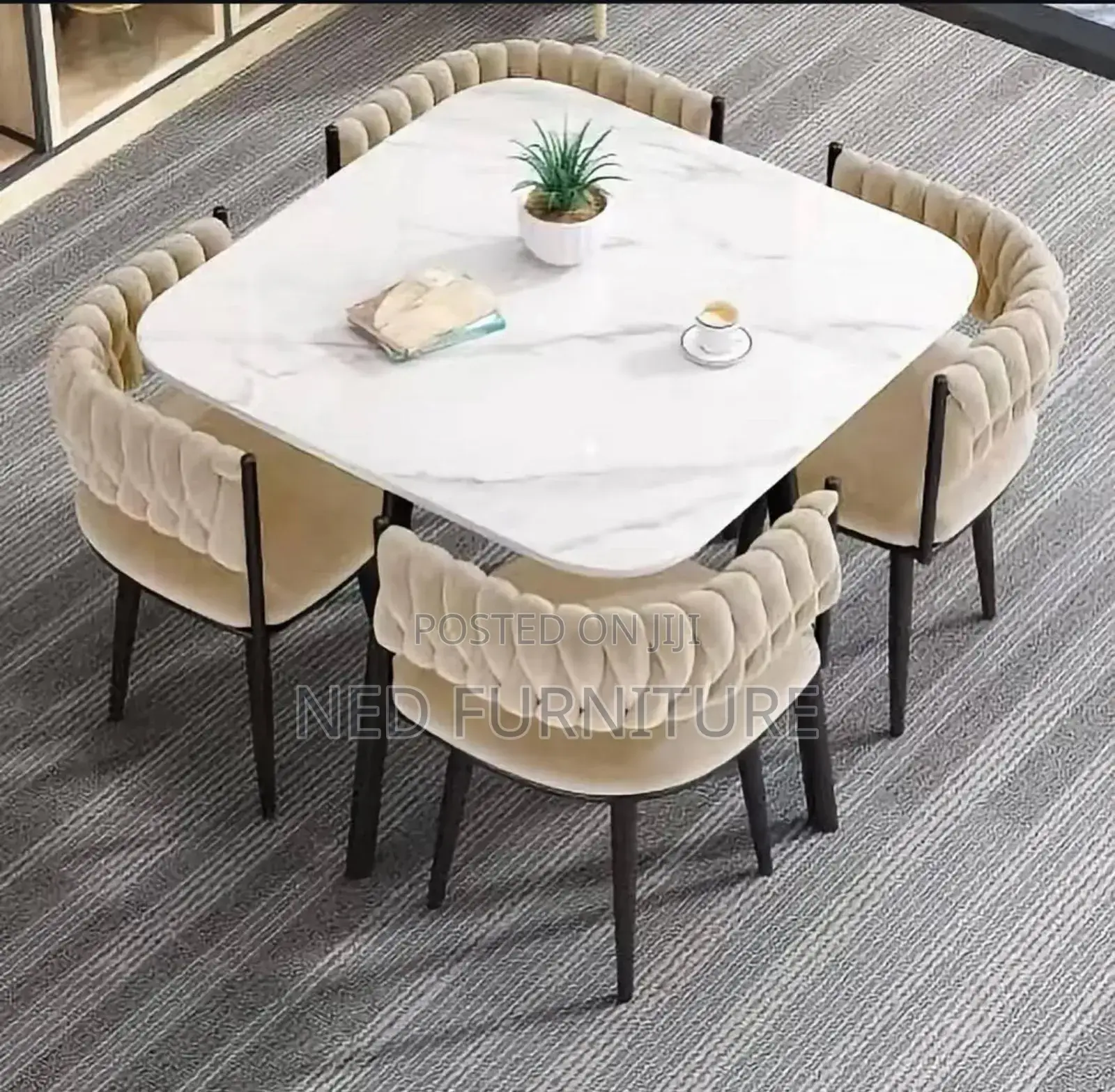 Quality Dining By 4 Seater