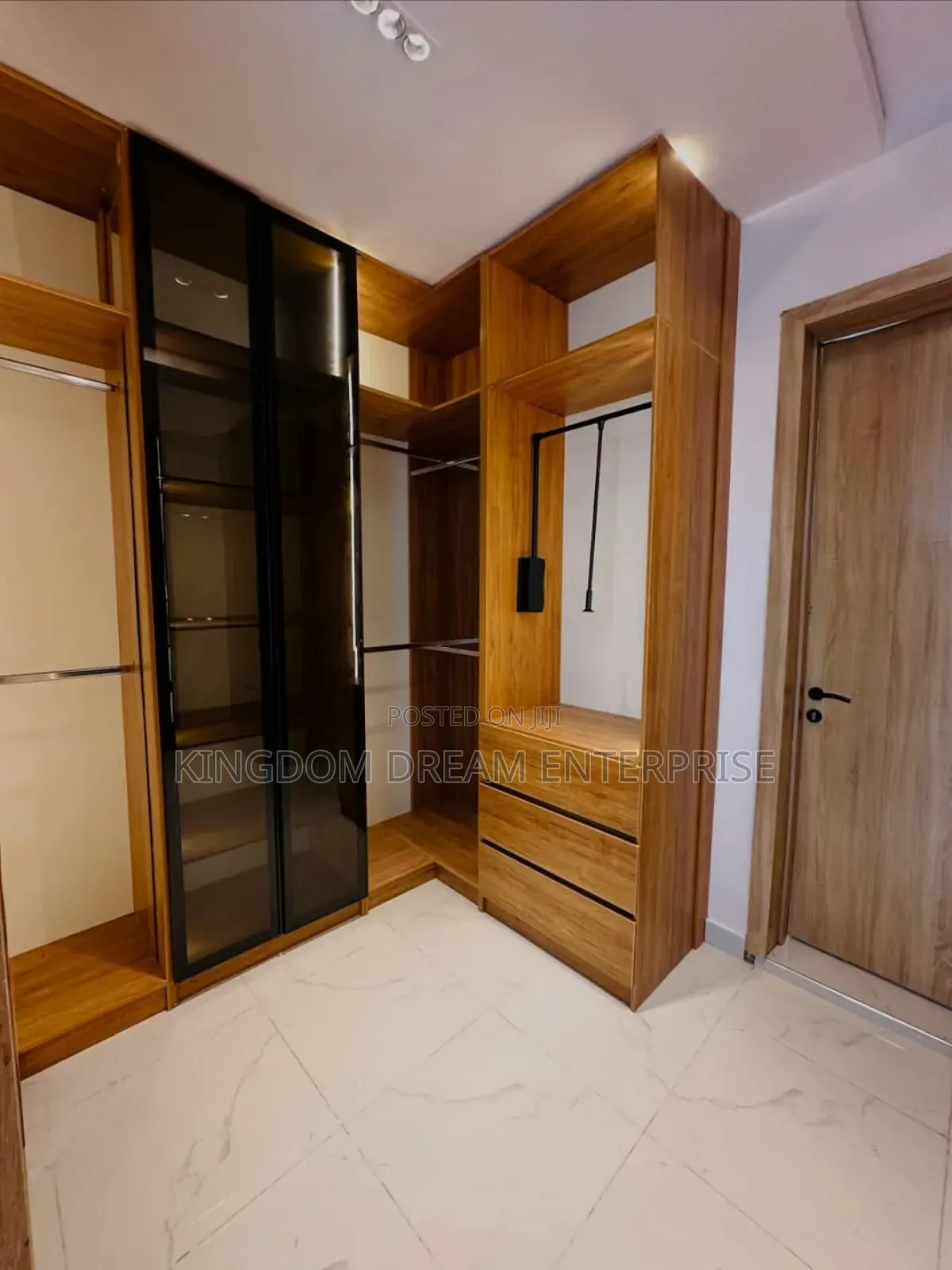 4bdrm Duplex in Lekki Phase 1 for rent