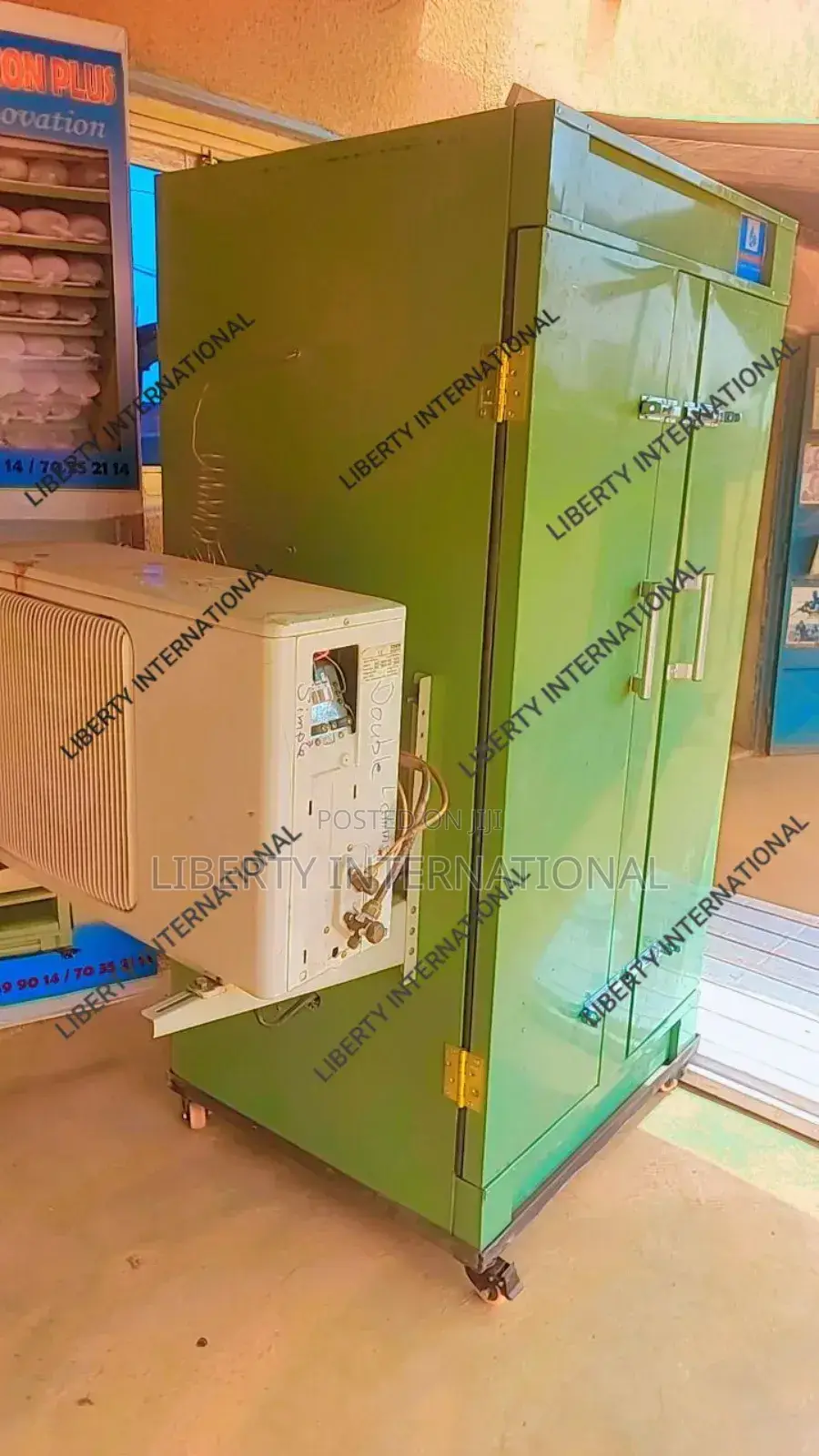 PLS Call Me to Fabricate 8 Hours Iceblock Machines That Can Use Solar