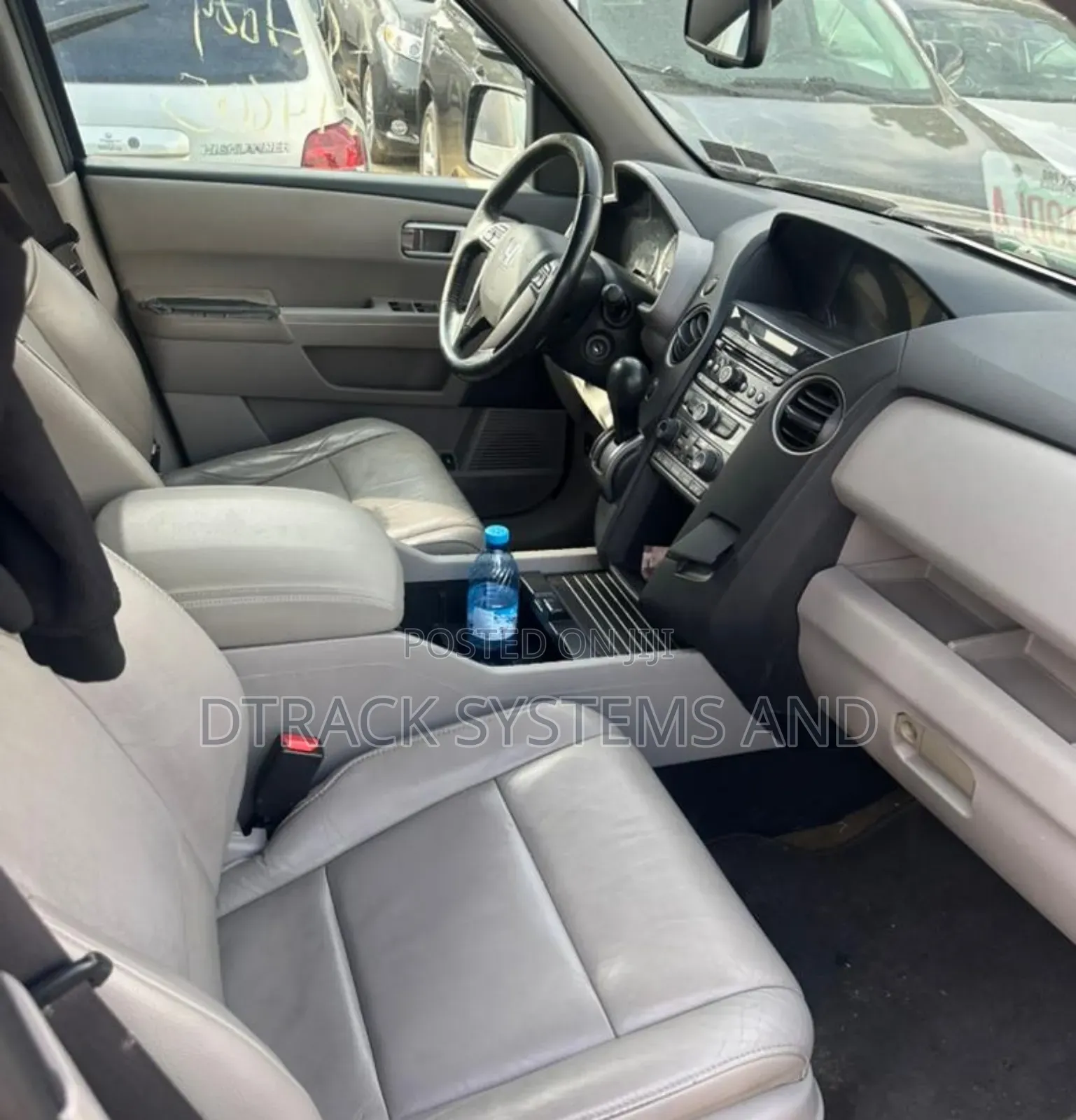 Honda Pilot EX-L w/Navigation 4dr SUV 4WD (3.5L 6cyl 5A) 2015 Gray