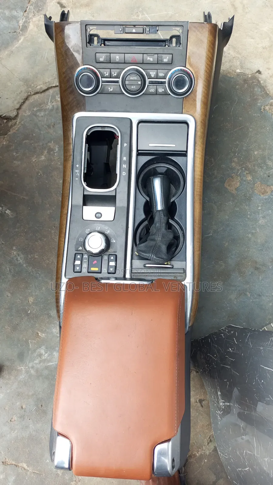 Complete Seat and Console Range Rover Sport 2013