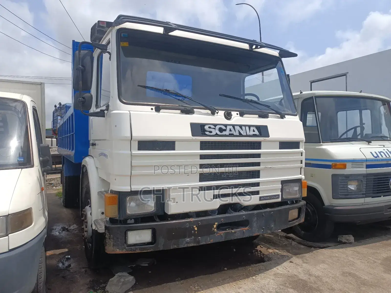 Scania Europe Tipper Truck (Straight Engine)