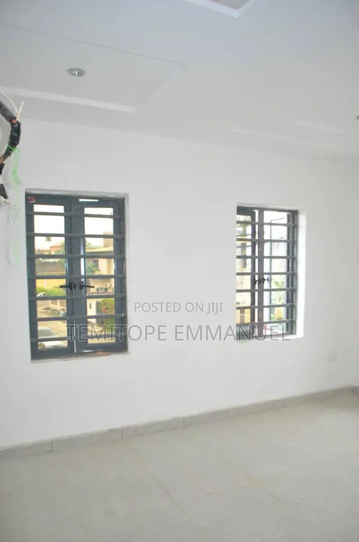 Furnished 5bdrm Duplex in Adeniyi Jones, Ikeja for sale