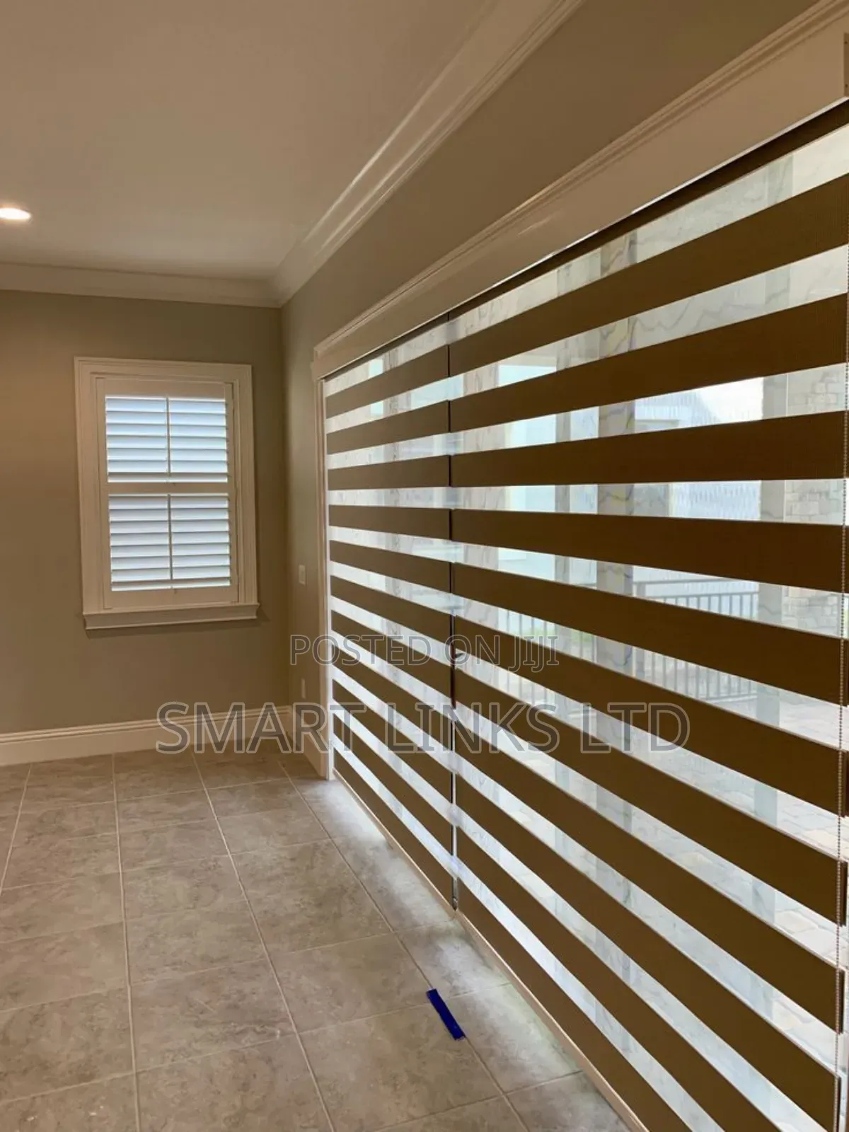 Modern Day and Night Window Blinds for Homes Offices