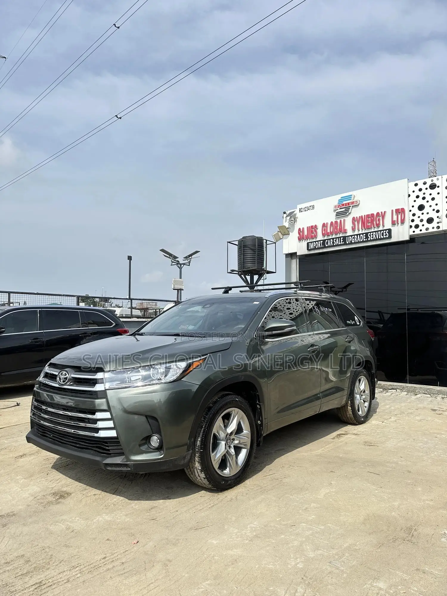 Toyota Highlander Limited Platinum 4x4 V6 (3.5L 6cyl 8A) 2018 Green