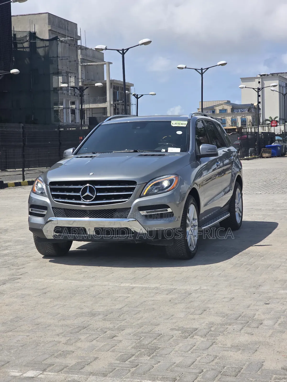 Mercedes-Benz M Class ML350 4MATIC 4dr SUV AWD (3.5L 6cyl 7A) 2015 Gray