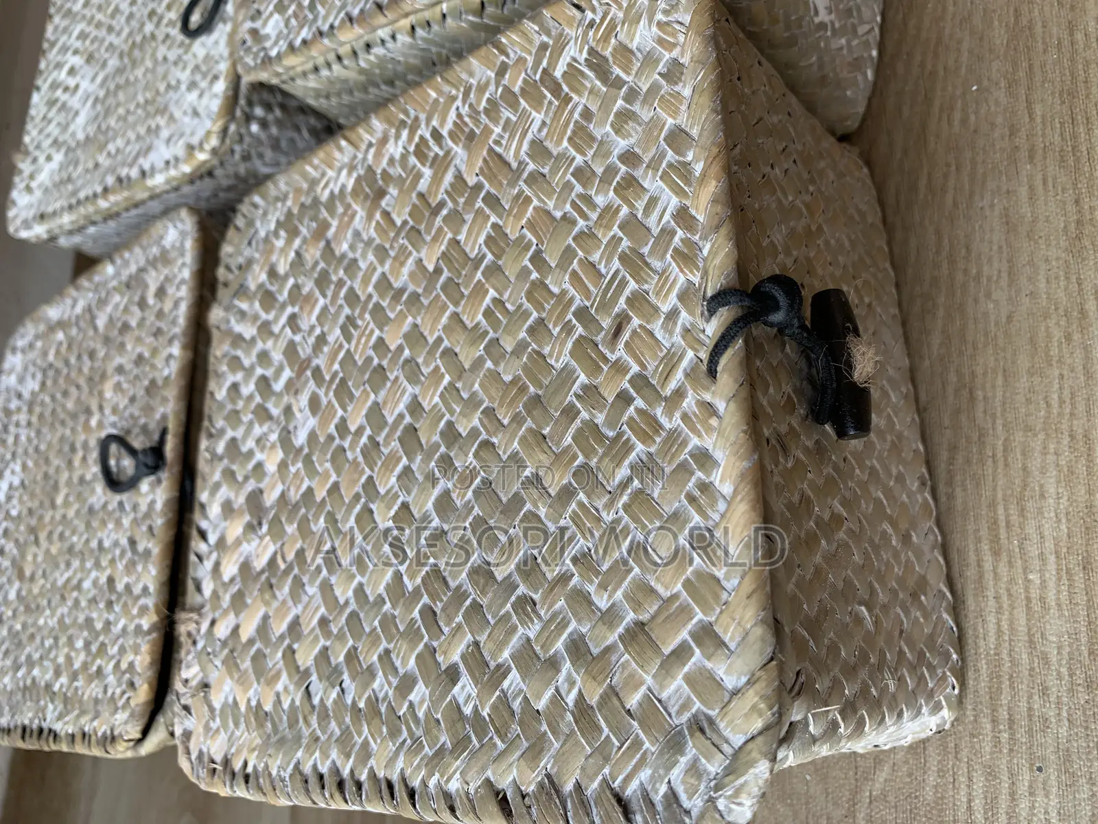 Wicker Gift Box 6 X 6 Inches Mini Hamper Box