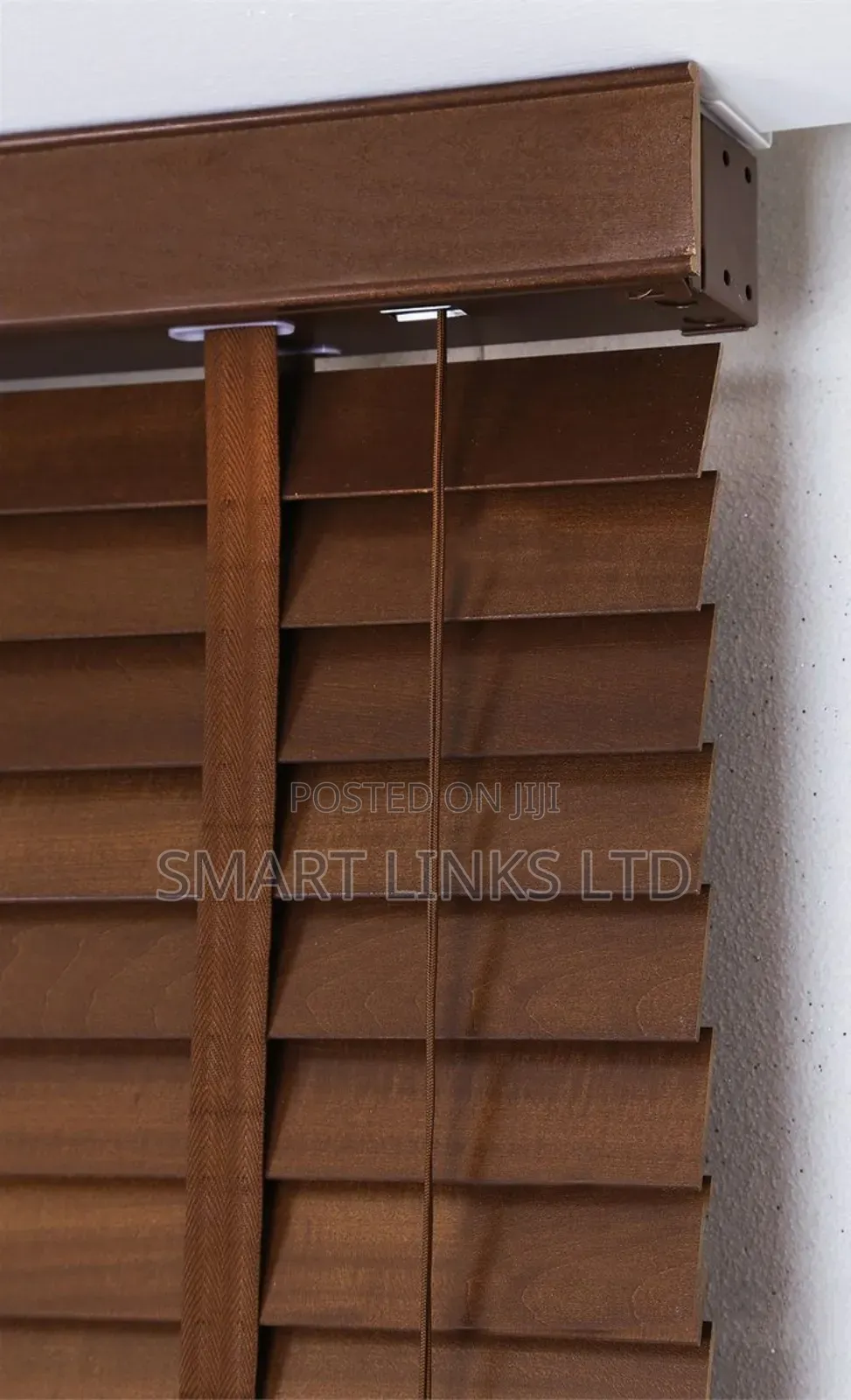 High-Quality Wooden Blinds for Homes and Offices