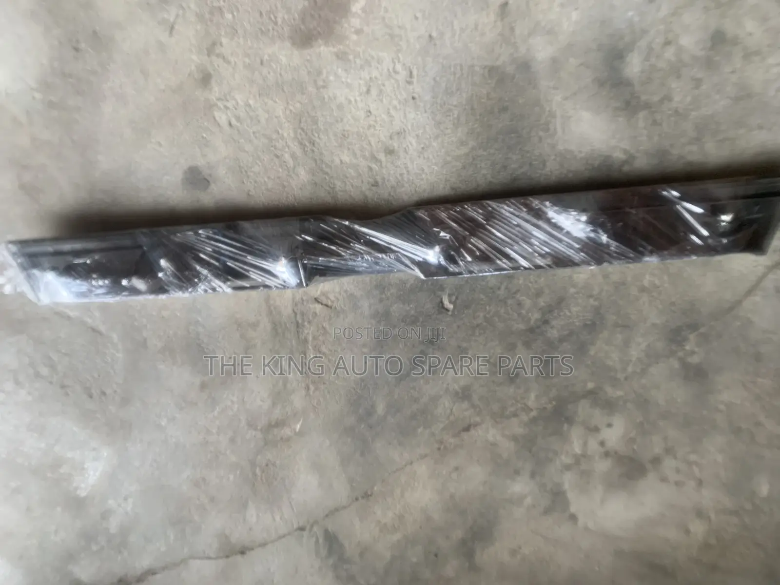 Toyota Sienna Booth Chrome 05 Model