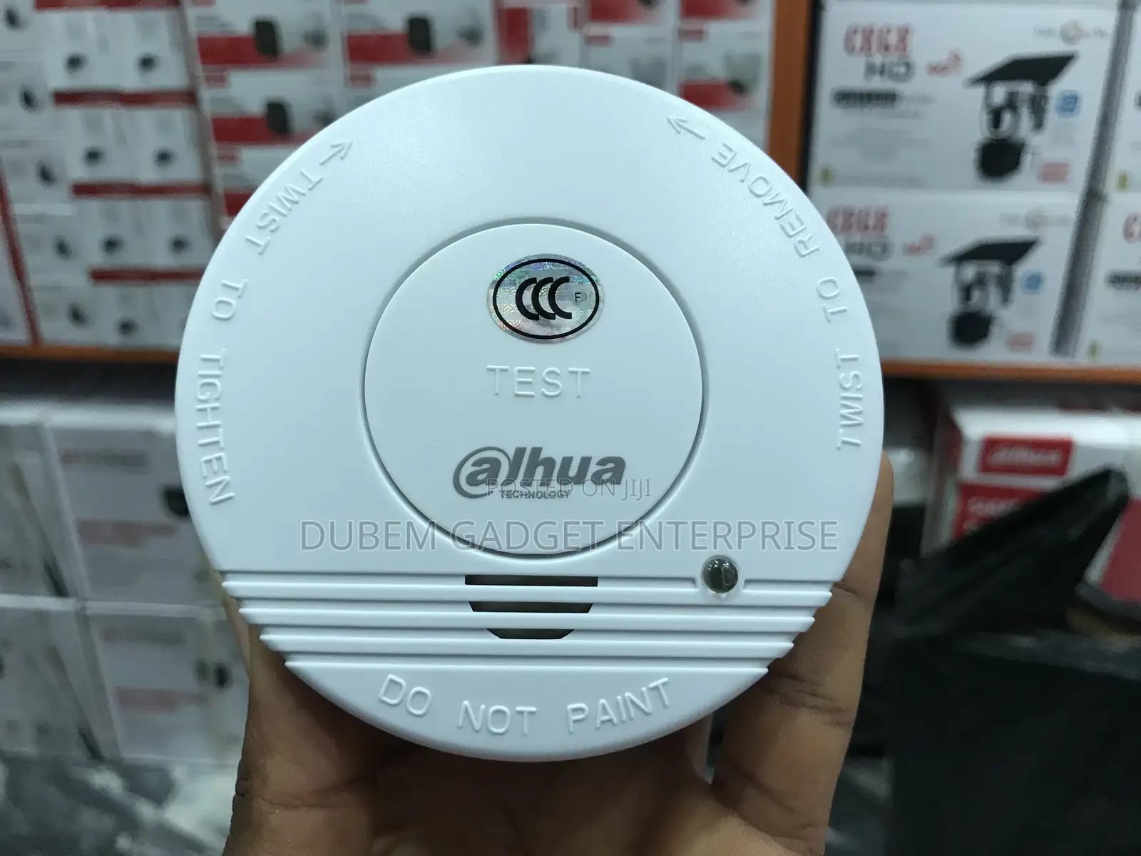 Smoke Detector With Battery