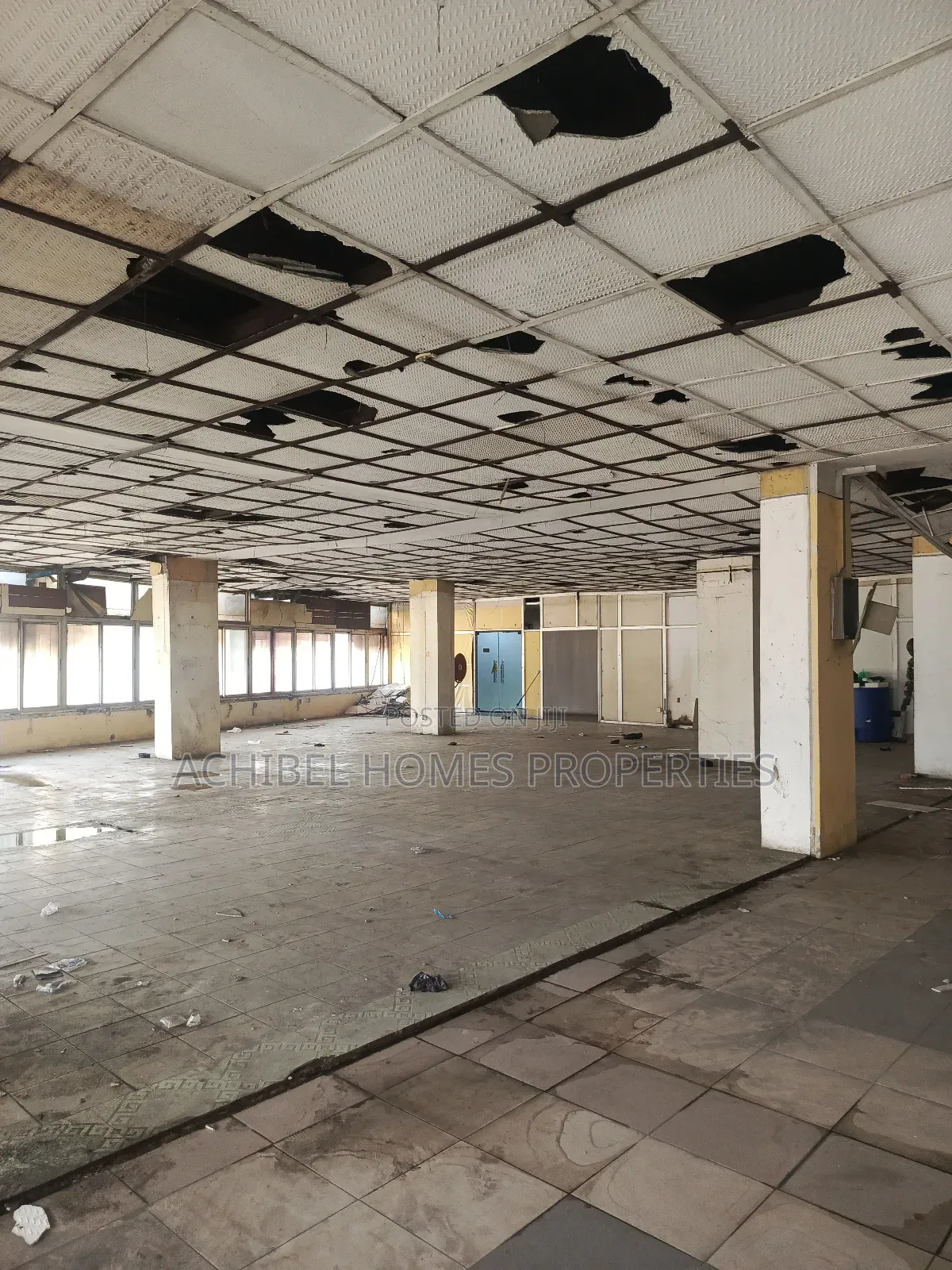 A 289 Square Meter Open Office Space in Lagos Island