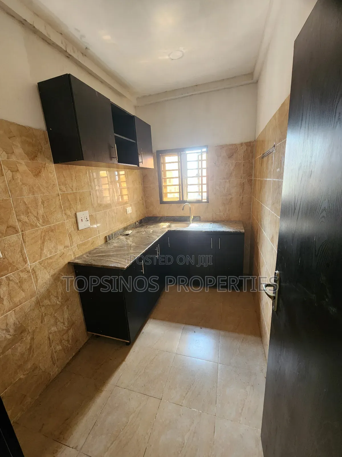 1bdrm Block of Flats in Dawaki for rent