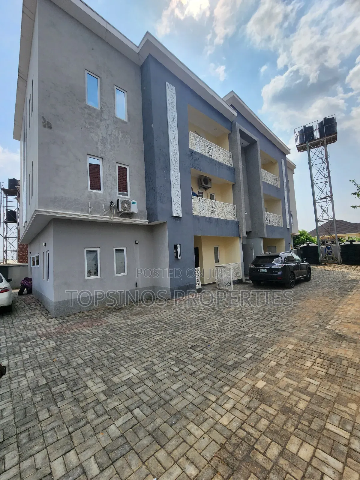 2bdrm Block of Flats in Dawaki for rent
