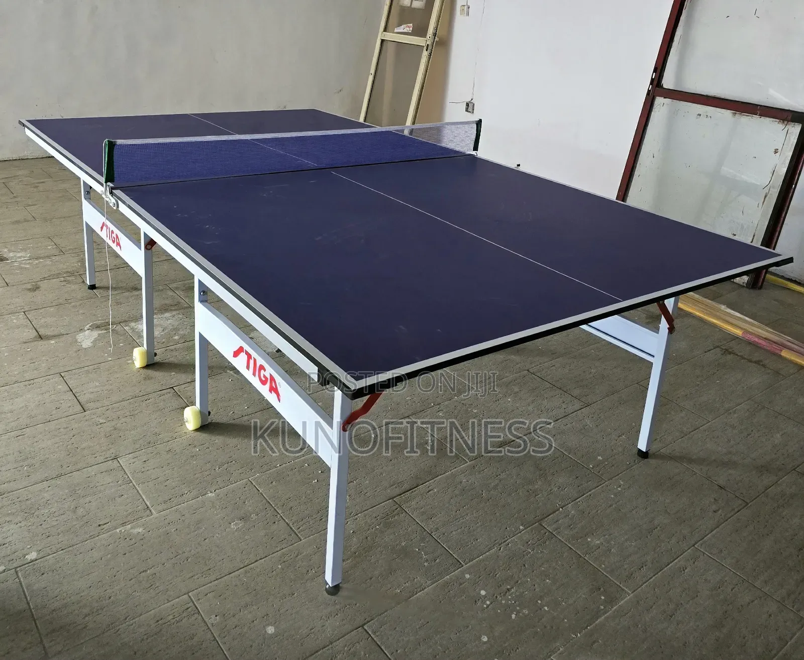Stiga Professional Indoor Table Tennis Table - Tournament Grade