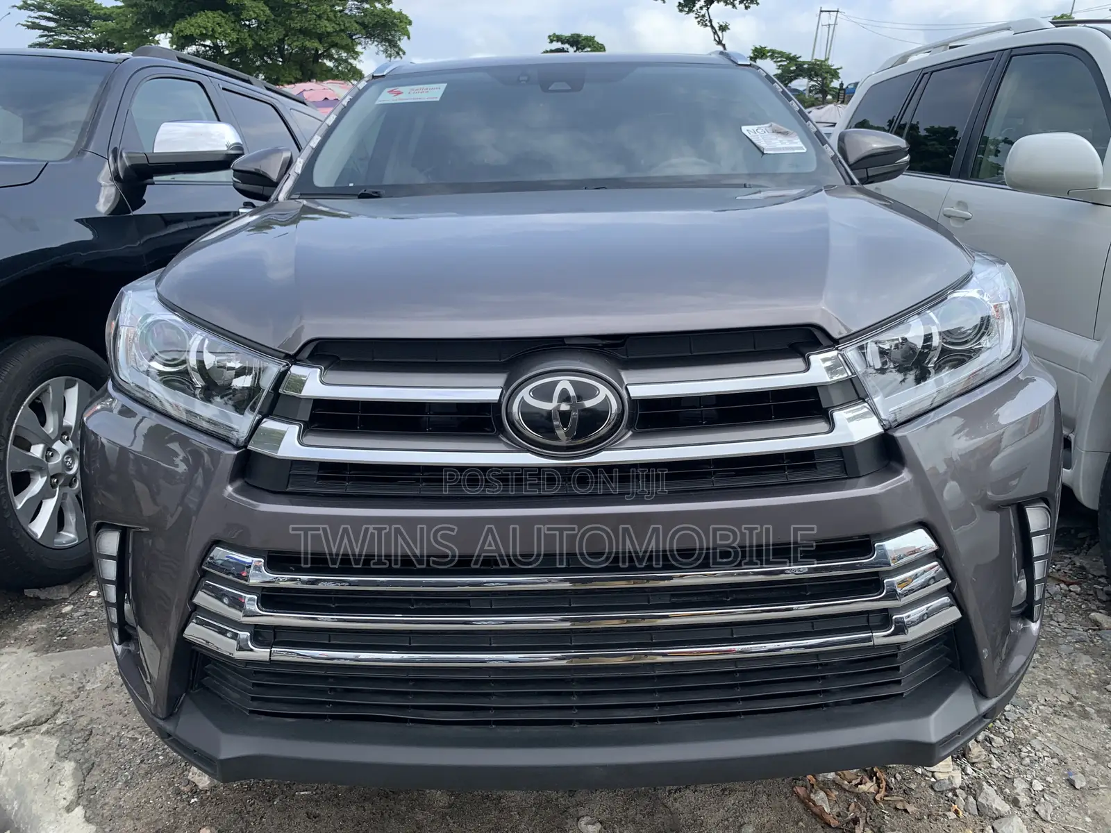 Toyota Highlander Limited Platinum 4x4 V6 (3.5L 6cyl 8A) 2017 Gray