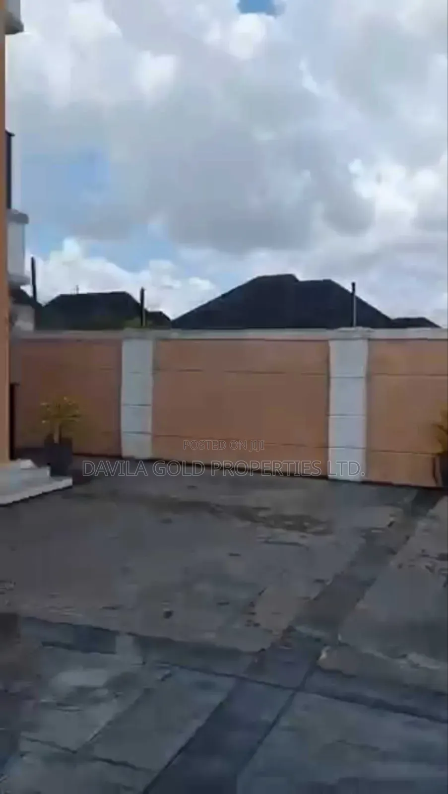 4bdrm Duplex in Benin City for sale