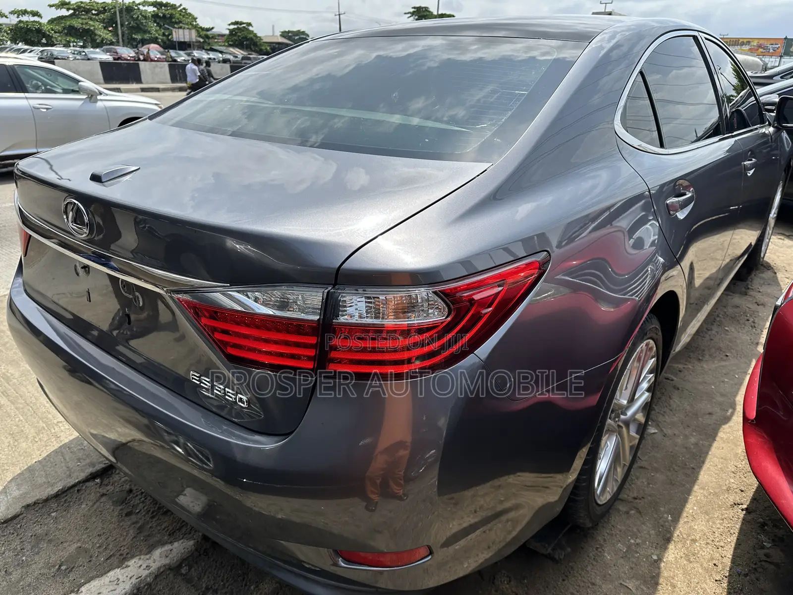 Lexus ES 350 FWD 2013 Gray