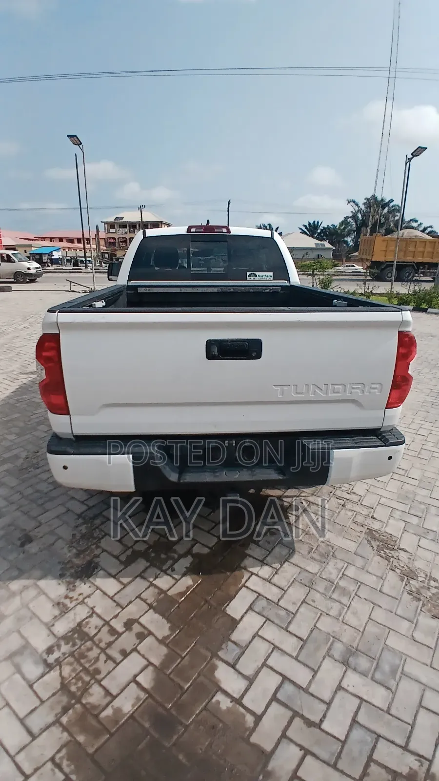 Toyota Tundra TRD Pro 5.7L V8 4x4 Double Cab 6.6 ft. box 145.7 in. WB