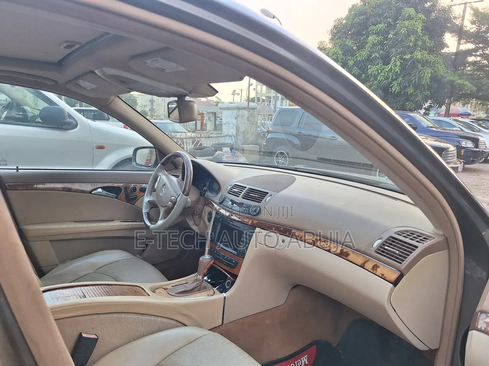 Mercedes-Benz E350 Base 4Matic Sedan AWD (3.5L 6cyl 5A) 2009 Gray