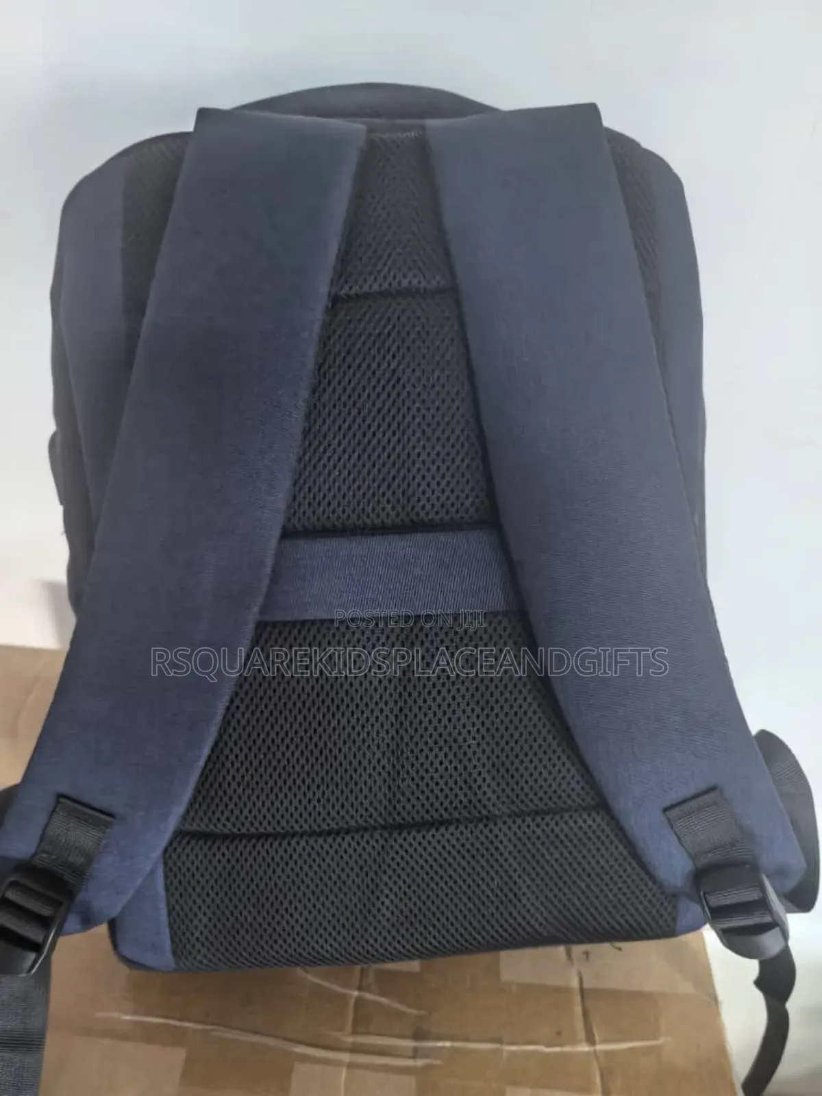 Laptop to Bag With Usb Pot for Souvenir