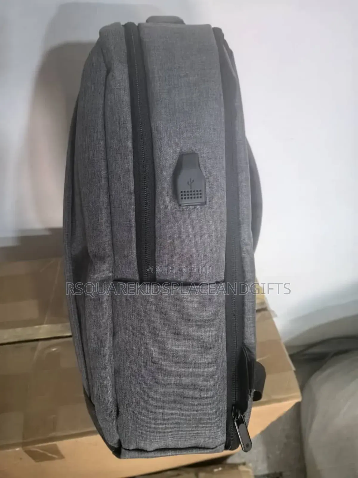 Laptop to Bag With Usb Pot for Souvenir