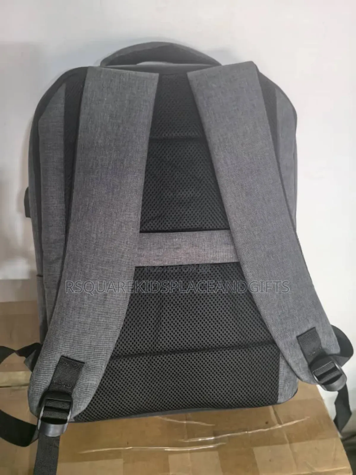 Laptop to Bag With Usb Pot for Souvenir