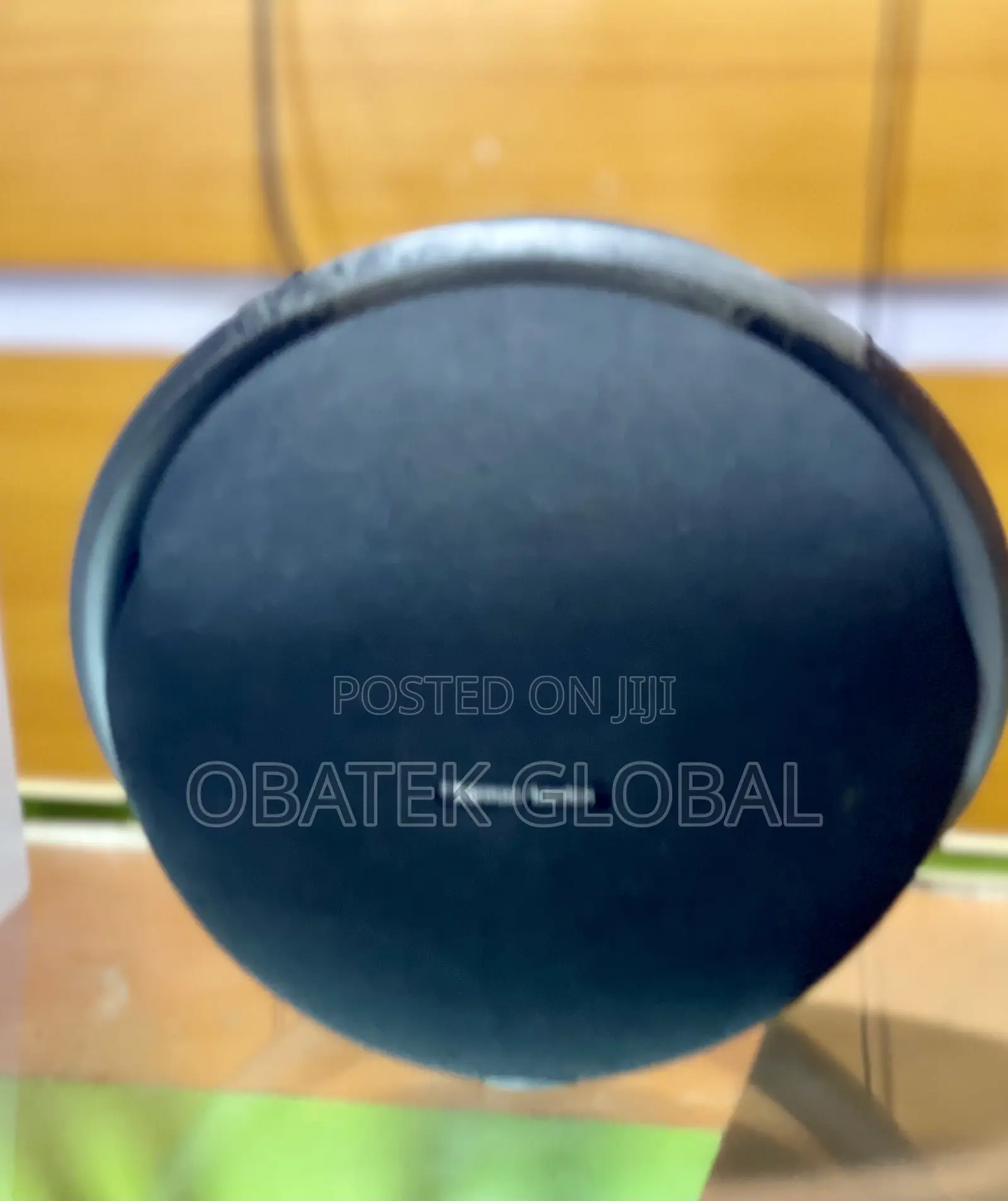 Onyx Studio Speaker