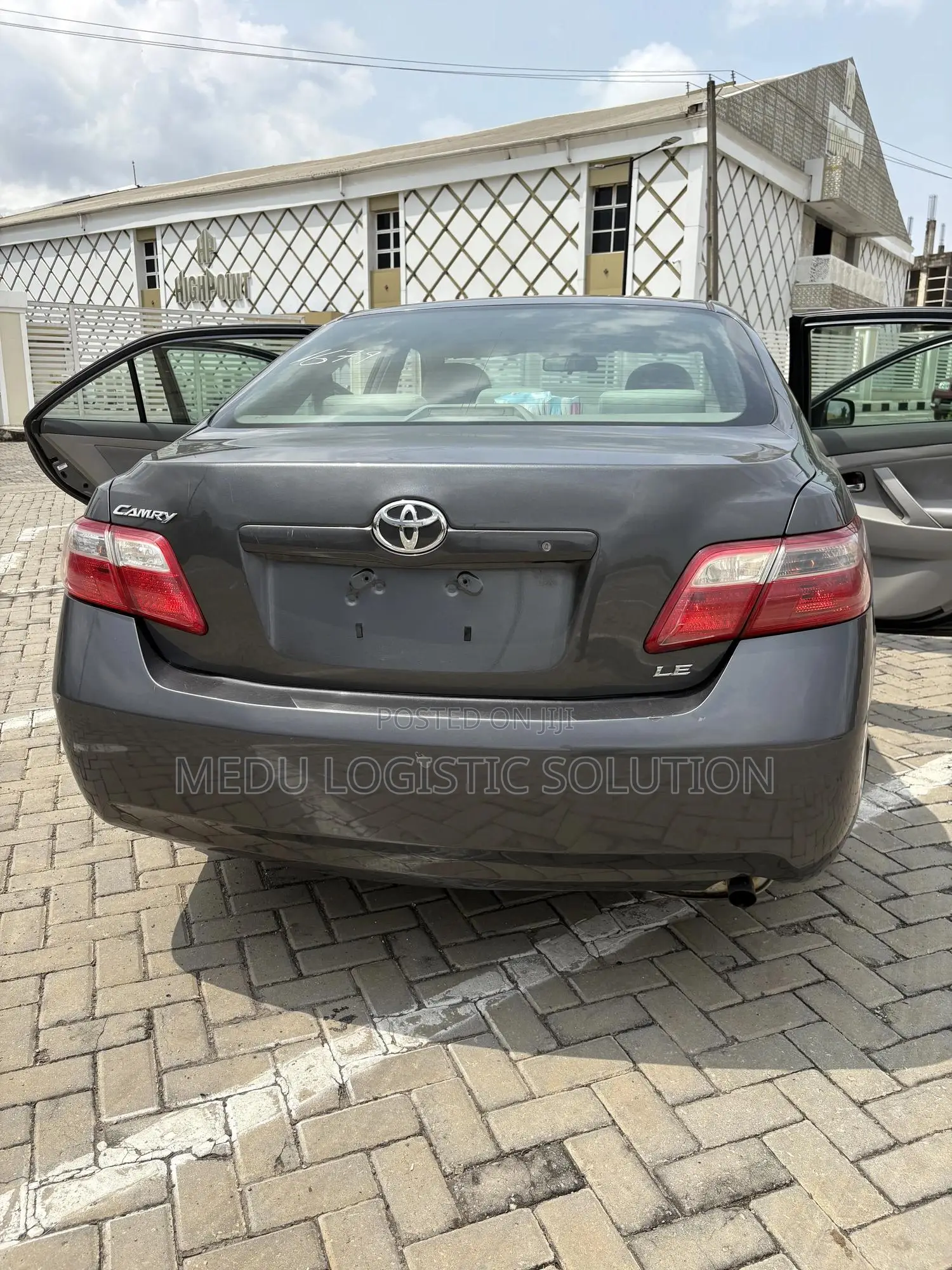Toyota Camry LE 4dr Sedan (2.4L 4cyl 5A) 2008 Gray