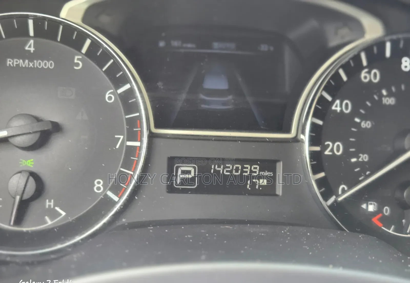 Nissan Pathfinder Platinum 4dr SUV 4WD (3.5L 6cyl CVT) 2014 Red