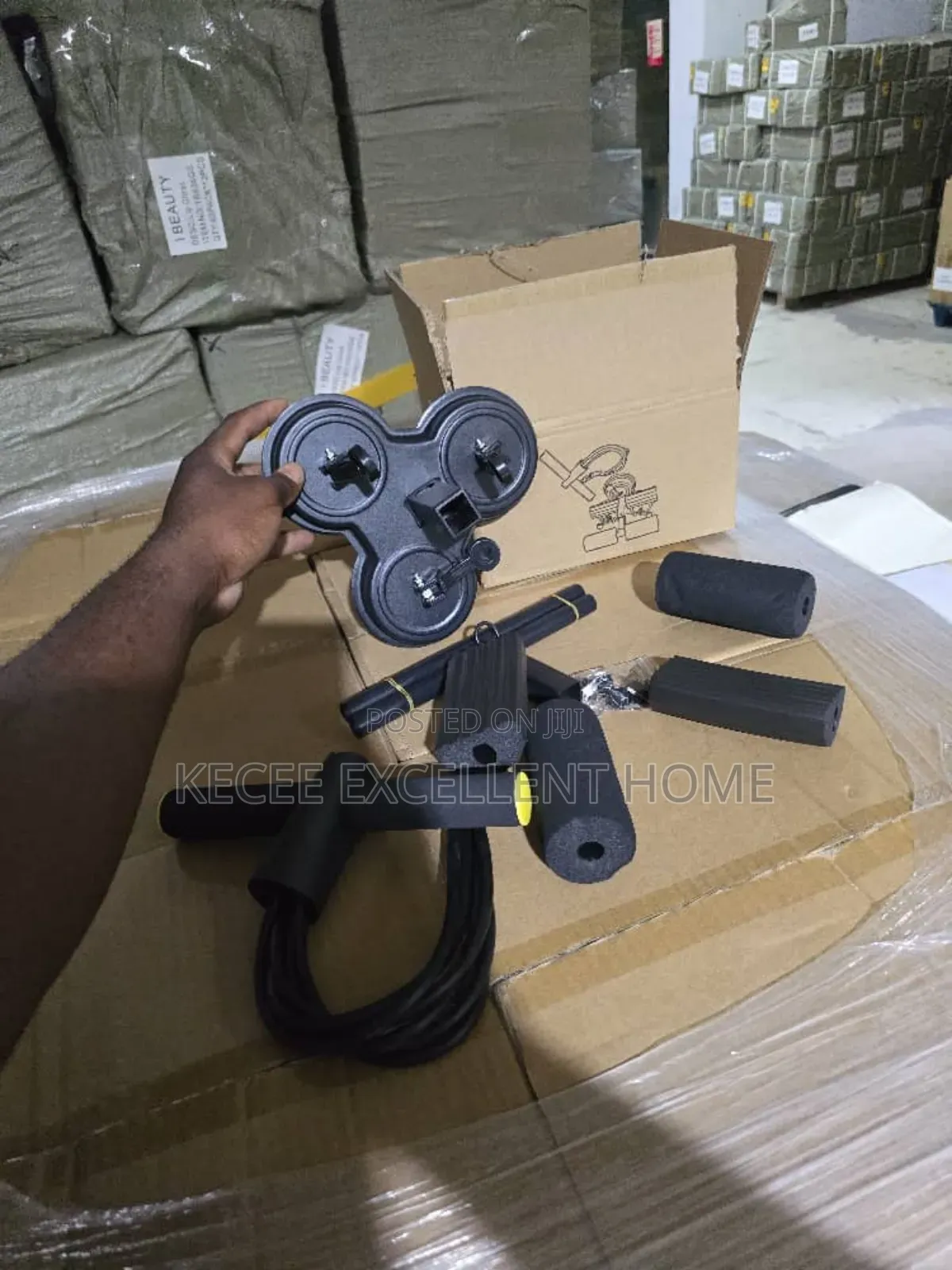 3 Base Suction Bar With Rope