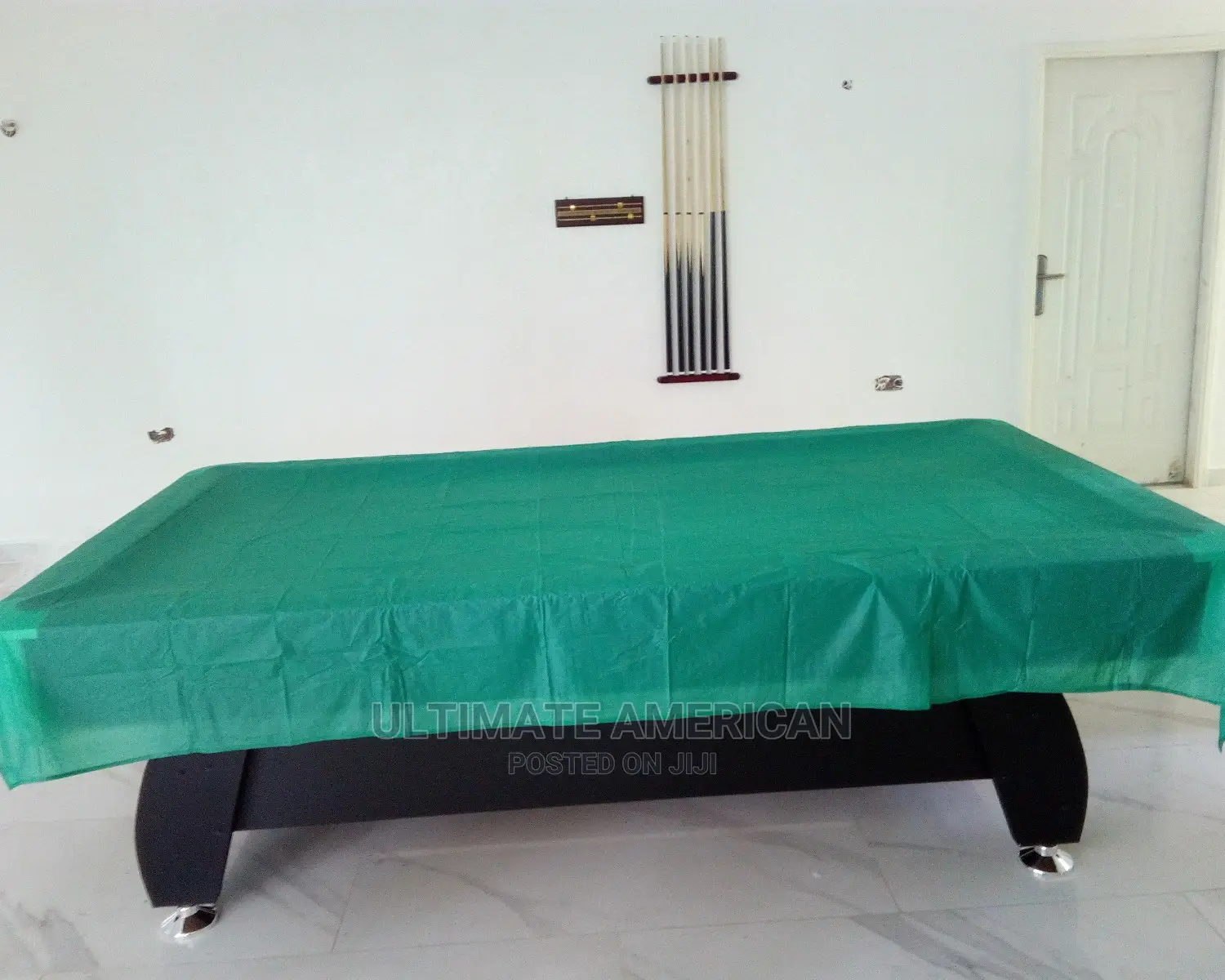 American Fitness Snooker Board , Cover, 2 Sets of Balls
