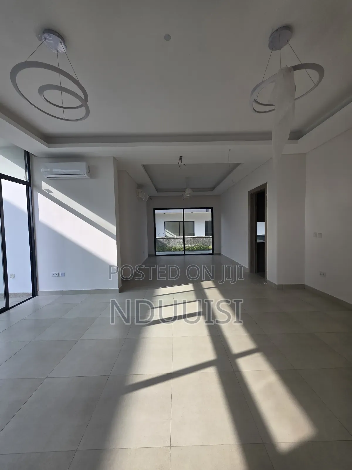4bdrm Duplex in Maiyegun Beach, Lekki Phase 1 for sale