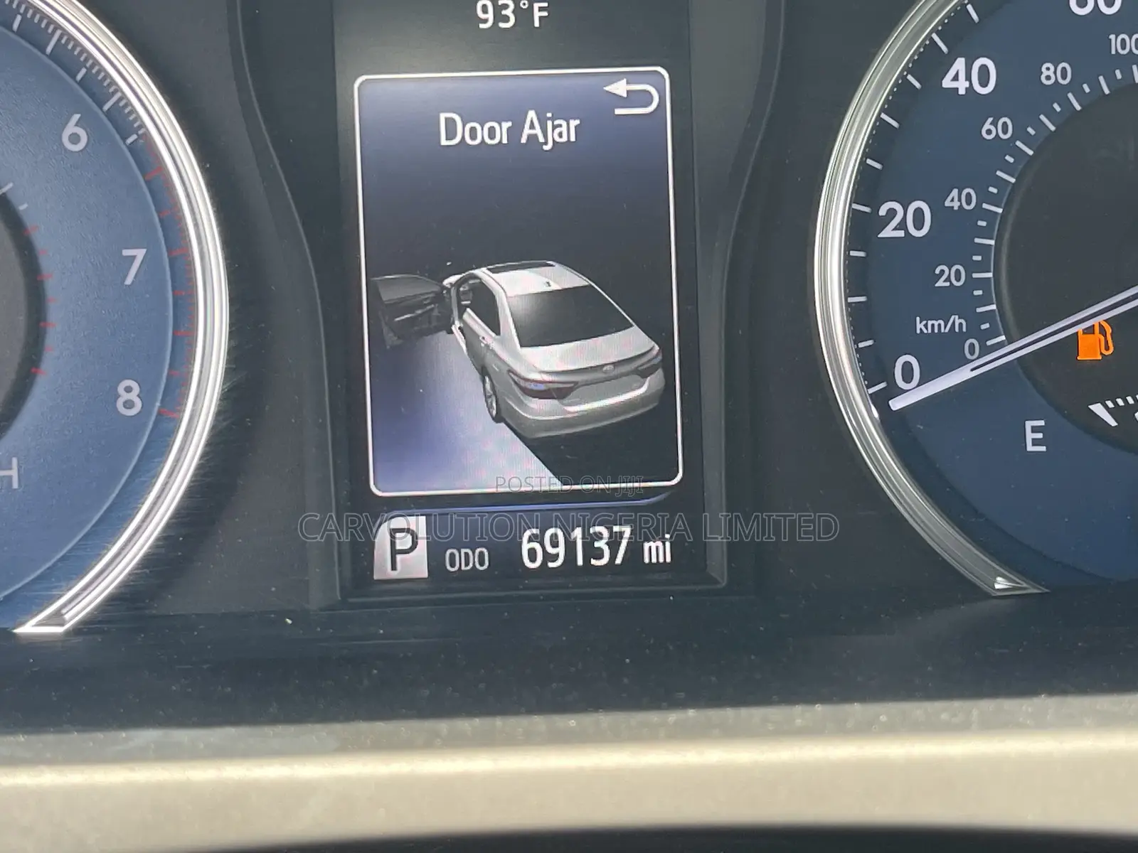 Toyota Camry XLE 4dr Sedan (2.5L 4cyl 6A) 2015 Gray