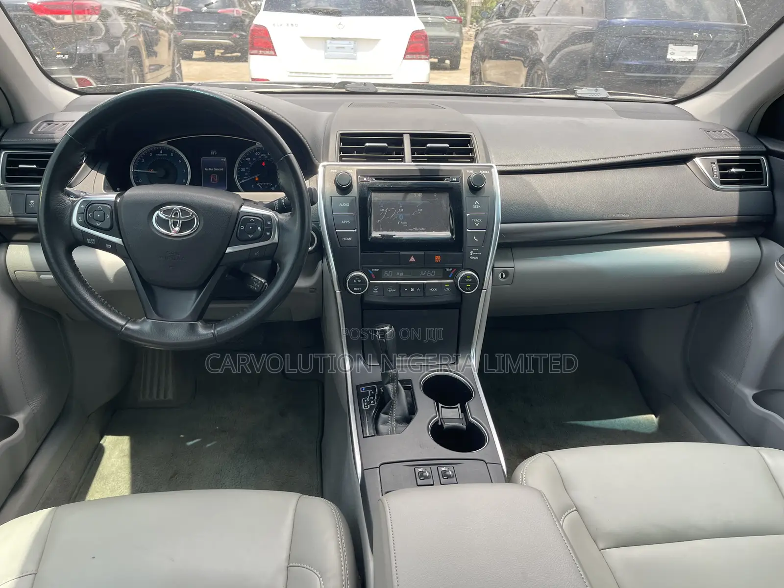 Toyota Camry XLE 4dr Sedan (2.5L 4cyl 6A) 2015 Gray