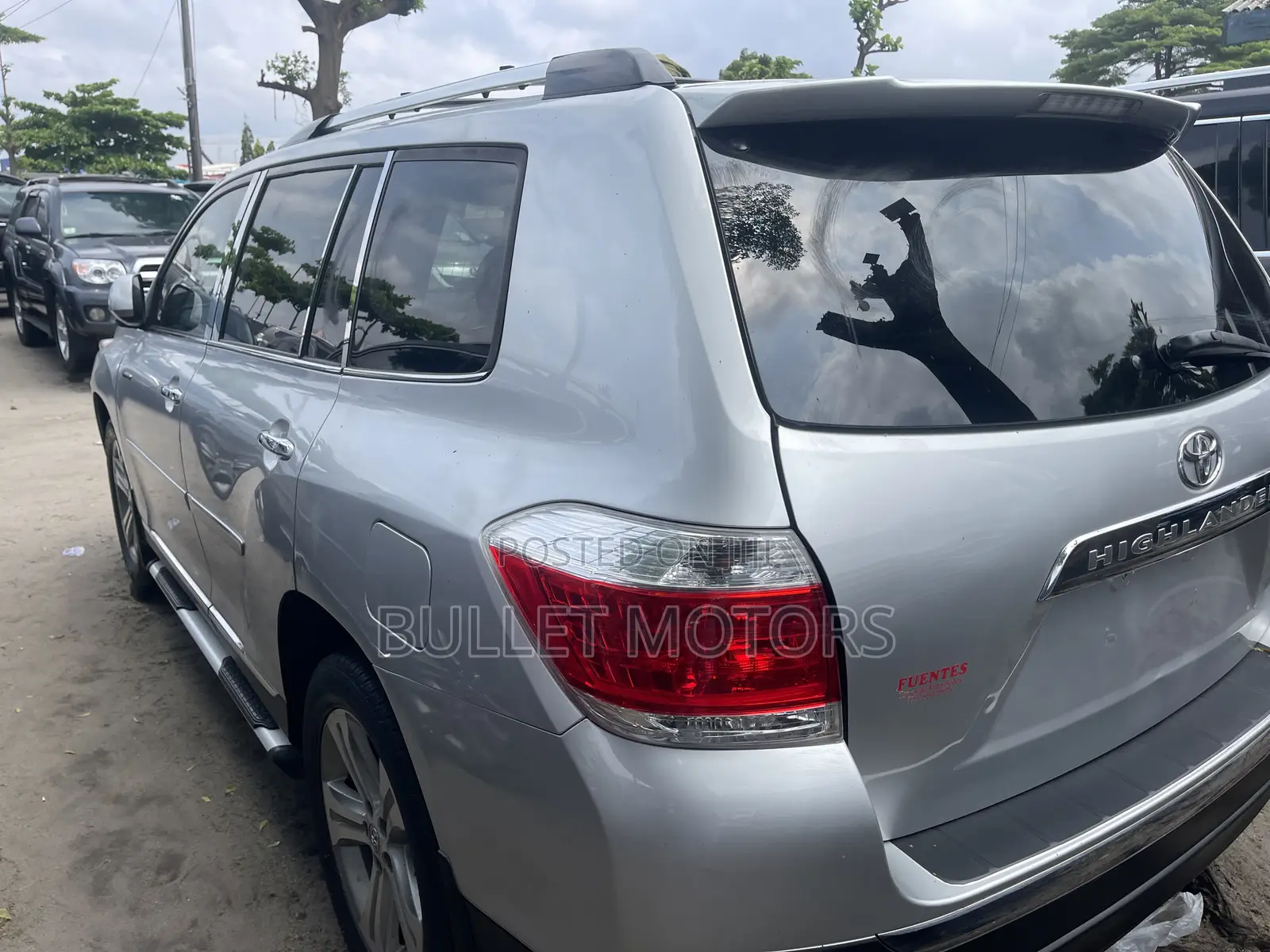 Toyota Highlander Limited 3.5l 4WD 2013 Silver