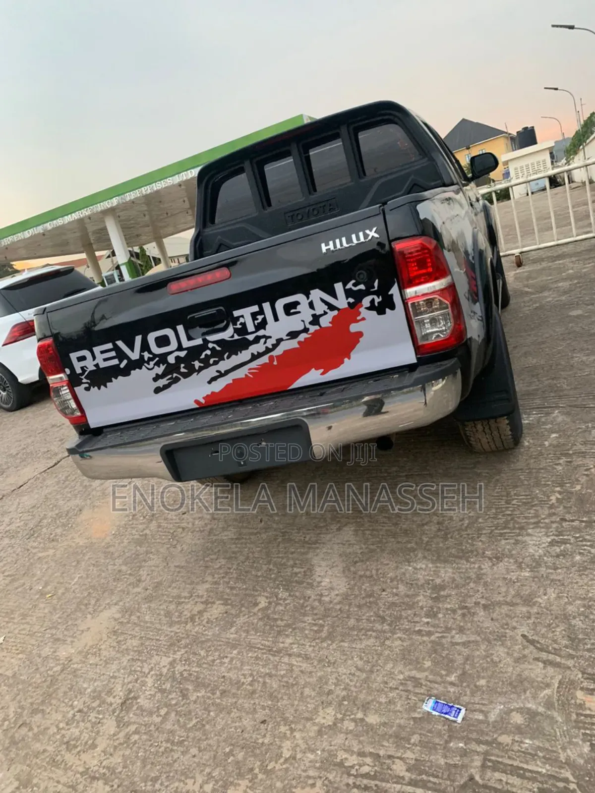 Toyota Hilux SR 4x4 2014 Black
