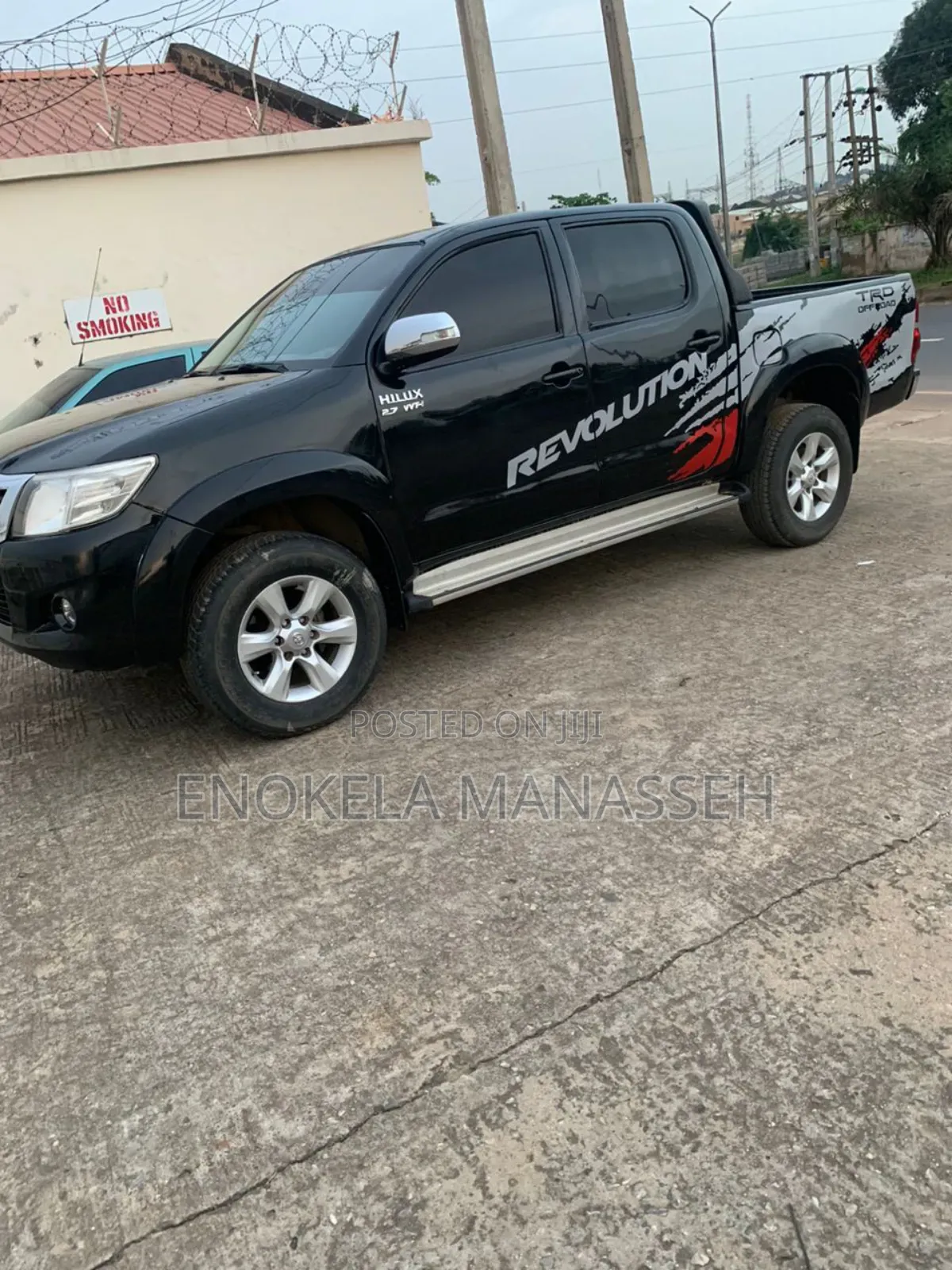 Toyota Hilux SR 4x4 2014 Black