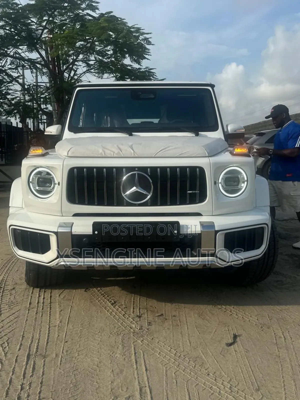Mercedes-Benz G-Class 2025 White